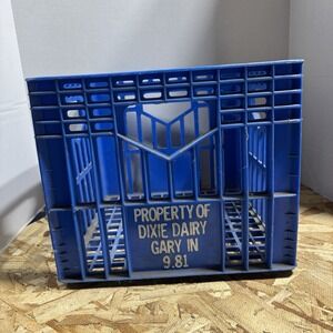 9.81 Dixie Dairy Farms Plastic Milk Crate Gary IN Indiana Vintage 13x13x11" Blue